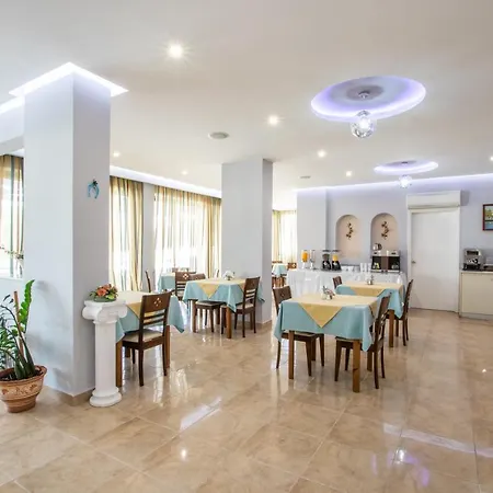 Panorama Hotel Karpathos Town (Pigadia)